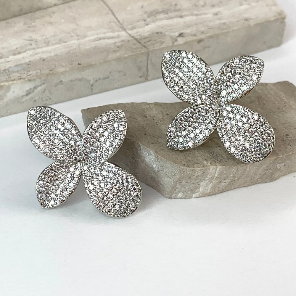 NEW~ Anthropologie Shashi Pave Silver Floral Stud Earrings